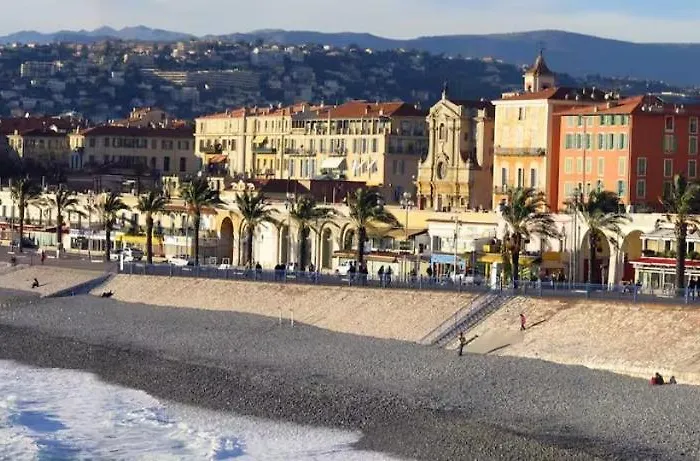 Sunny Old Town *